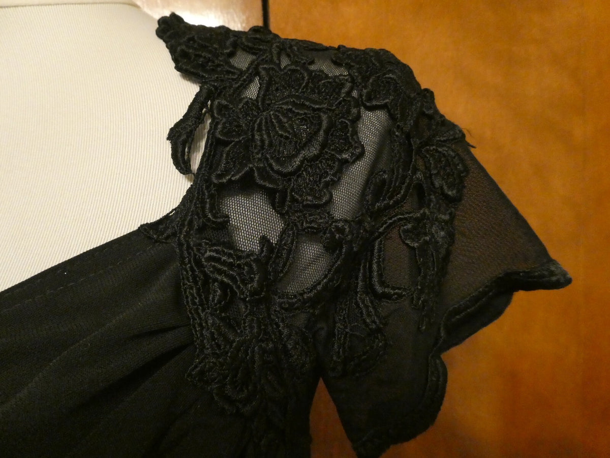 Vintage 90’S CACHE black sheer evening top mesh thong short sleeve size Small