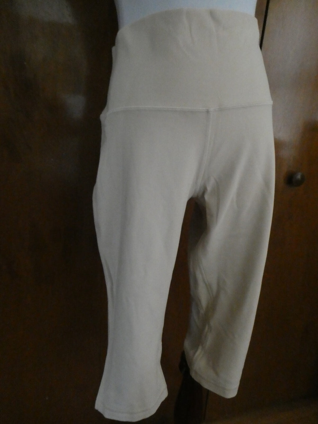 Lululemon ALIGN HR CROP 17” Women’s Beige Soft Double Lined Tights Size 14