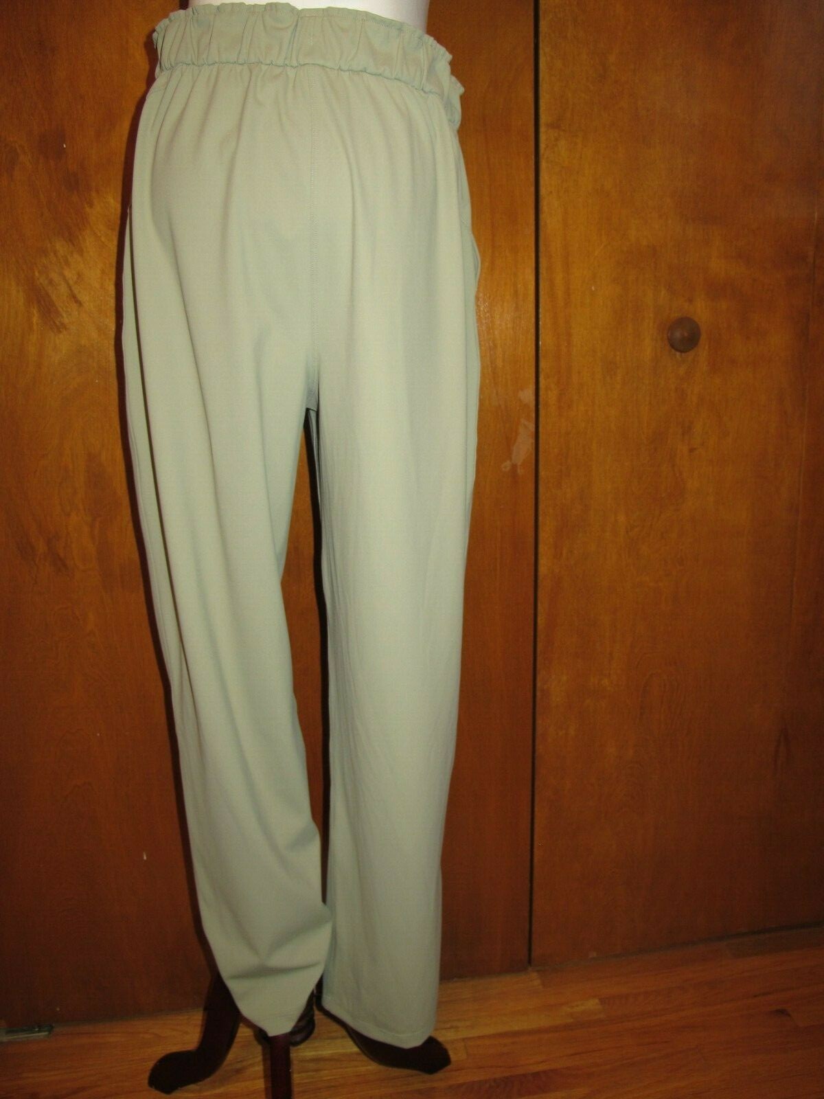 Lululemon Women's Green Stretch High Rise 7/8 Length Pant RSMG 