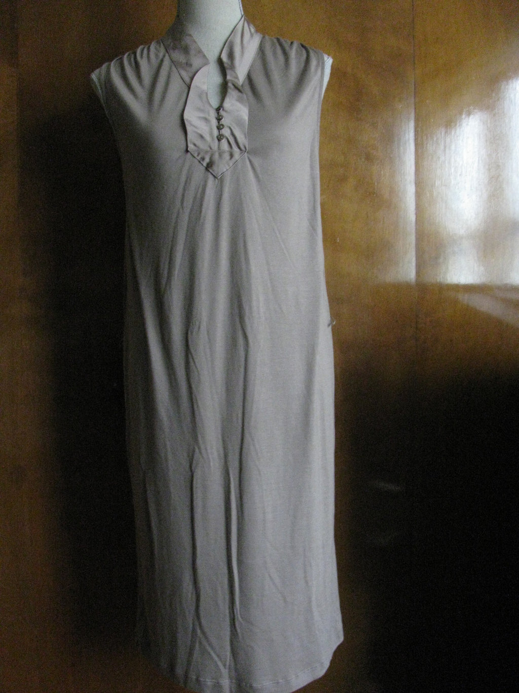 Gap Women's Beige Rayon Belted Sleeveless Dress Large