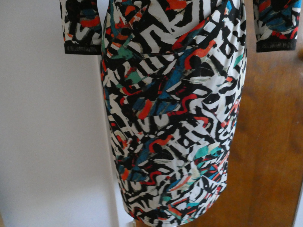 Tahari Arthur S Levine Dress Size 2 Abstract Print Ruched Sheath Career Cocktail