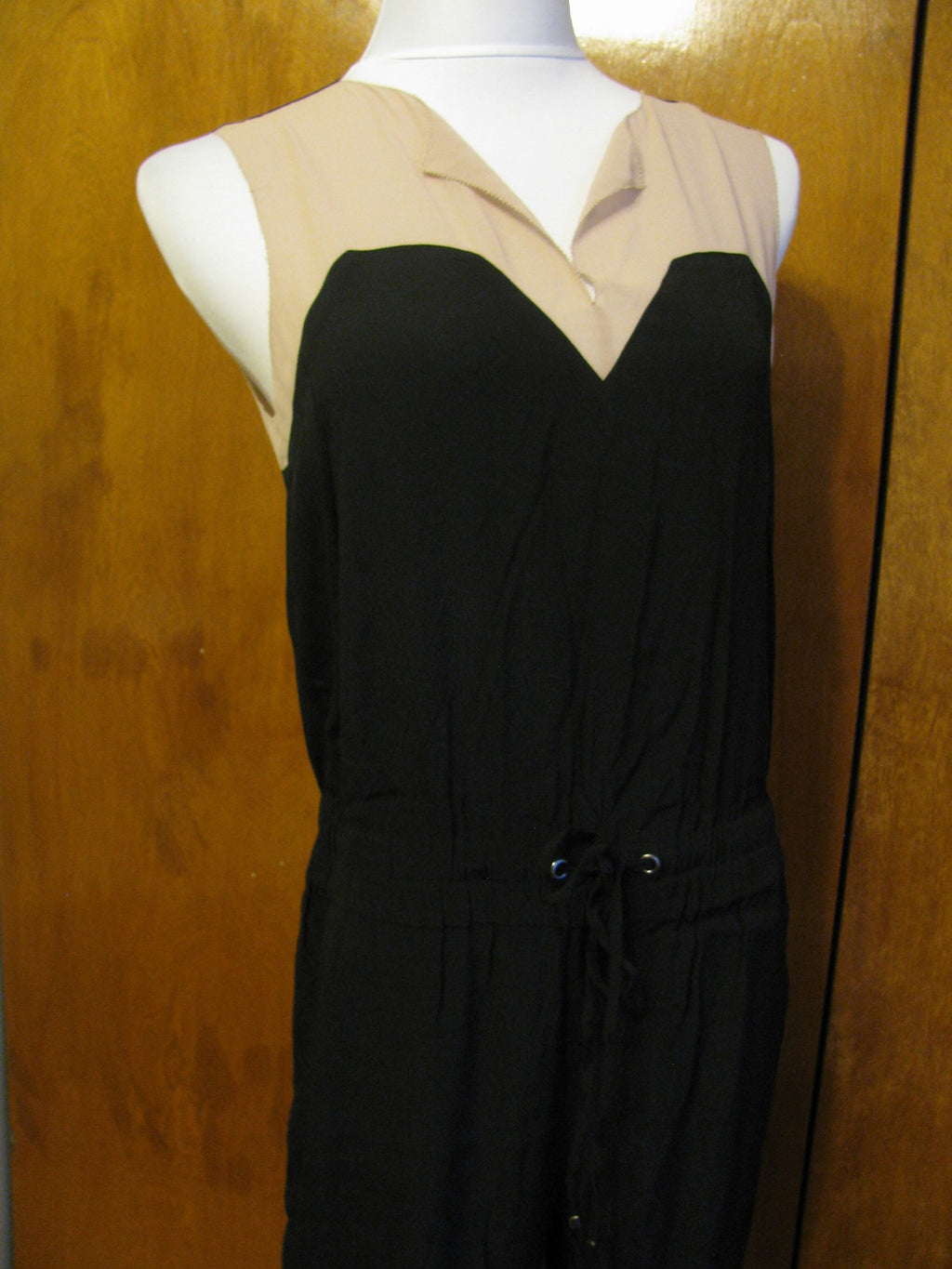 Rachel Roy women's black/beige gorgeous viscose jumpsuit size small New
