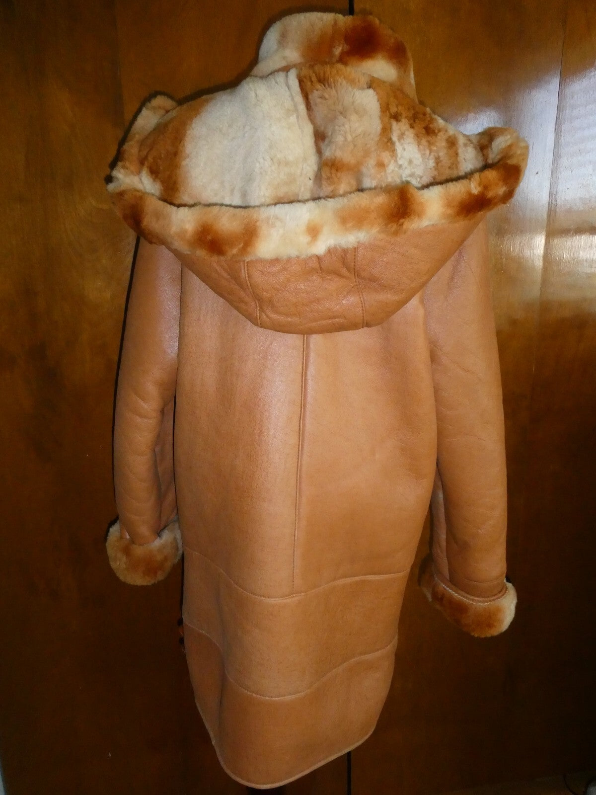 Song Wang women’s copper synthetic leather w/faux fur lining coat/jacket Medium