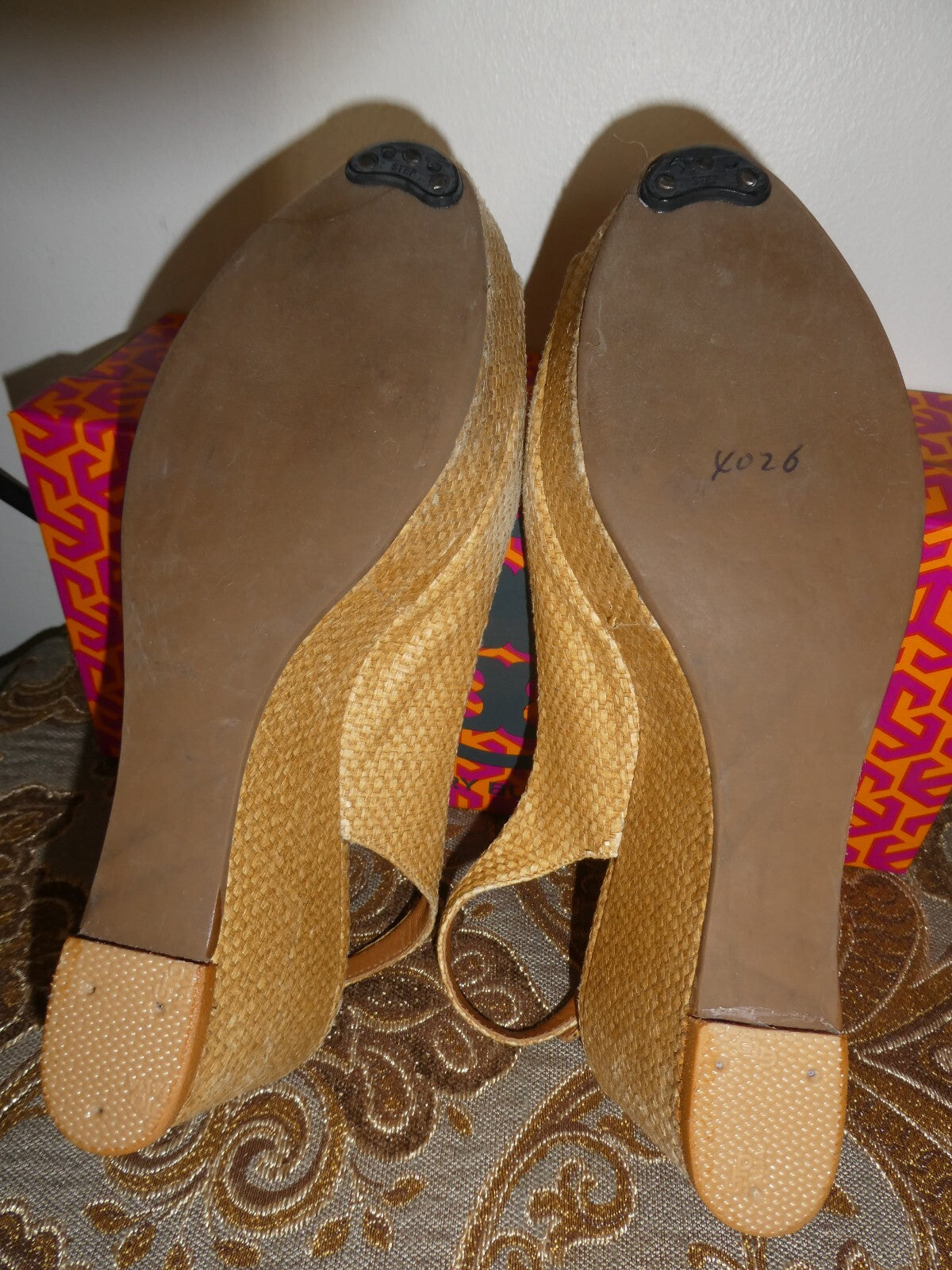 Tory Burch Textile Upper Leather Wedge Sandal Beige Size 7M