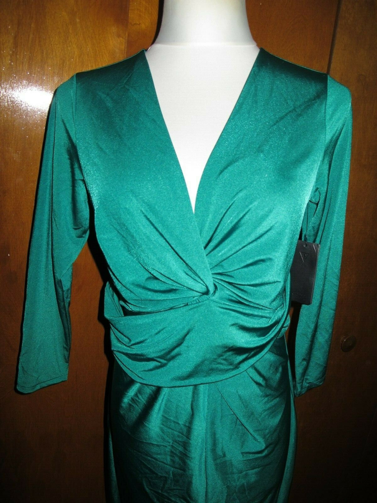 Guess women's emerald evening lined dress size Large fits Medium