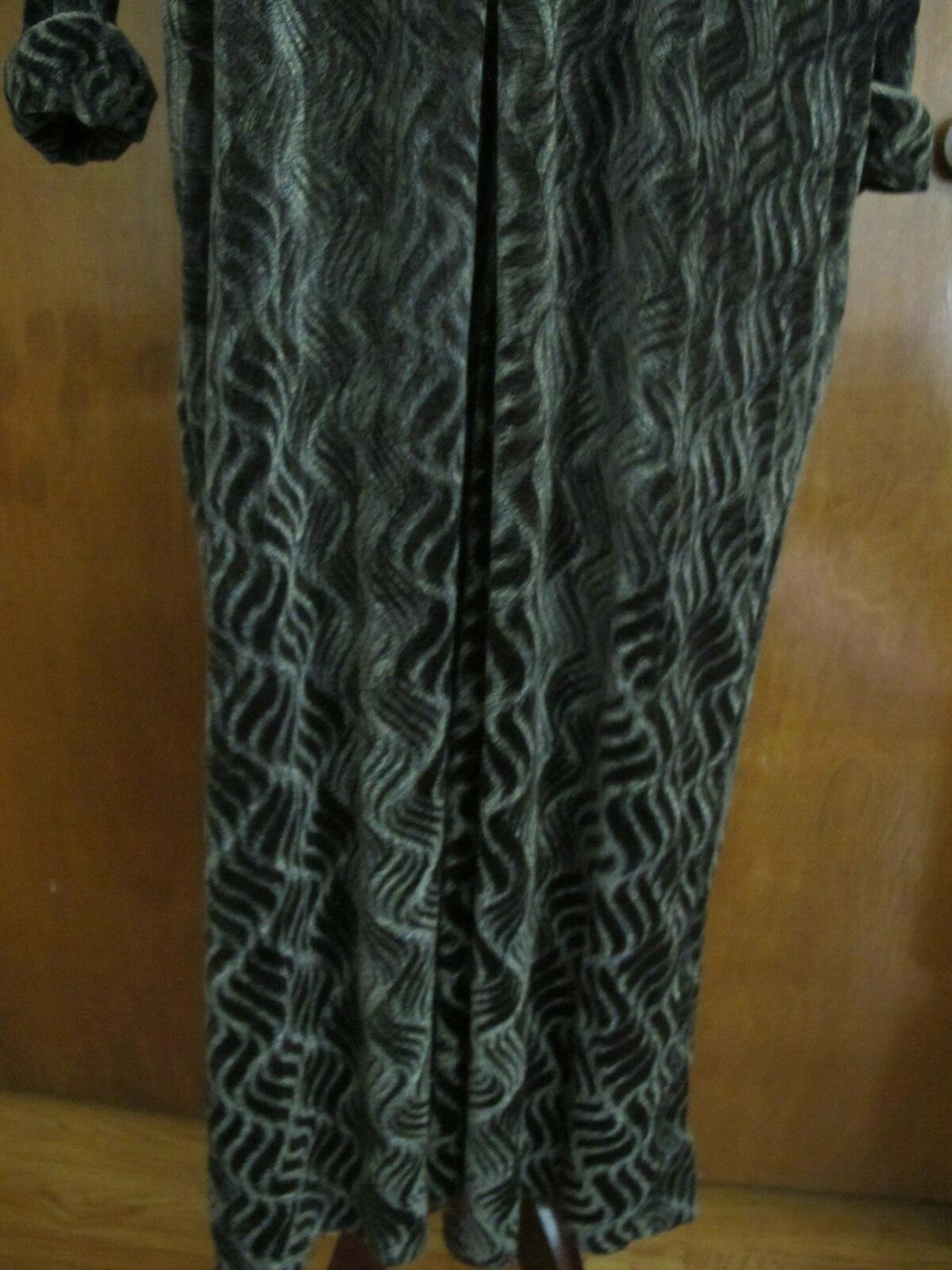 Melange Collection women's gray velour long sleeves dress size small 