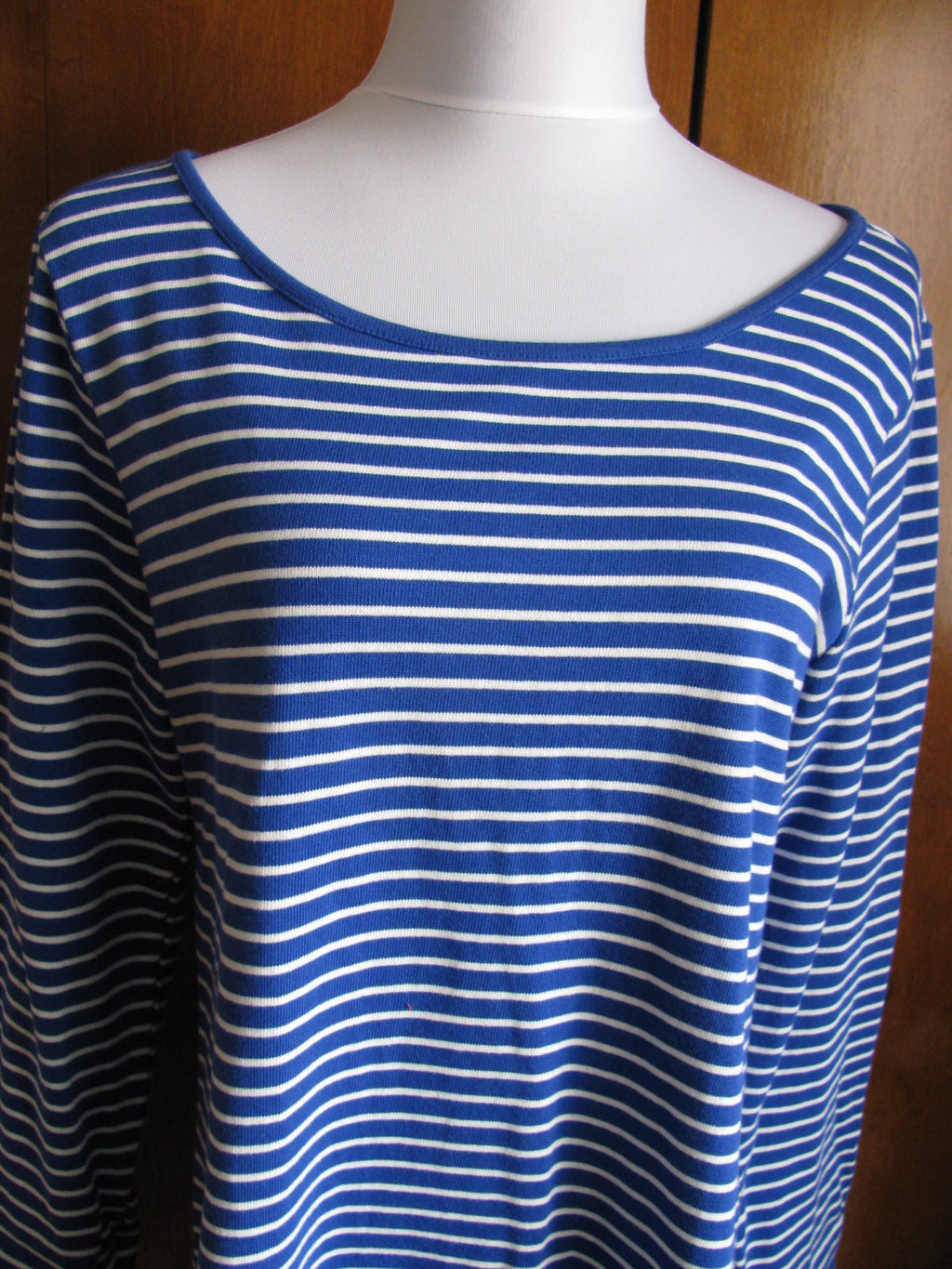 Gap Women's Maternity blue white stripe dress size Large New