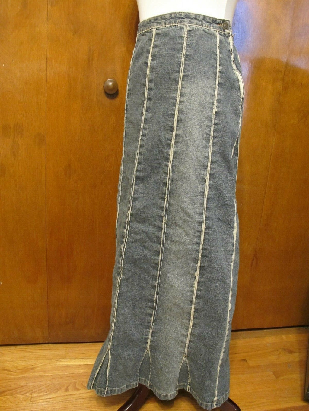 London Collection Women’s Denim Blue Fitted Skirt Size 38 USA 6 Pre Owned