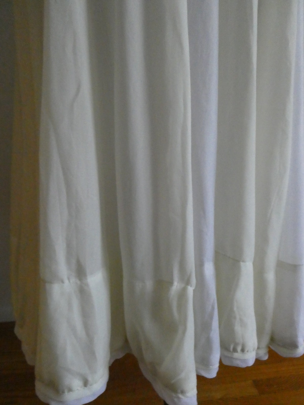 Mix Nouveau Women’s Long Lined Skirt Vanilla Size Medium NWT Style #24712
