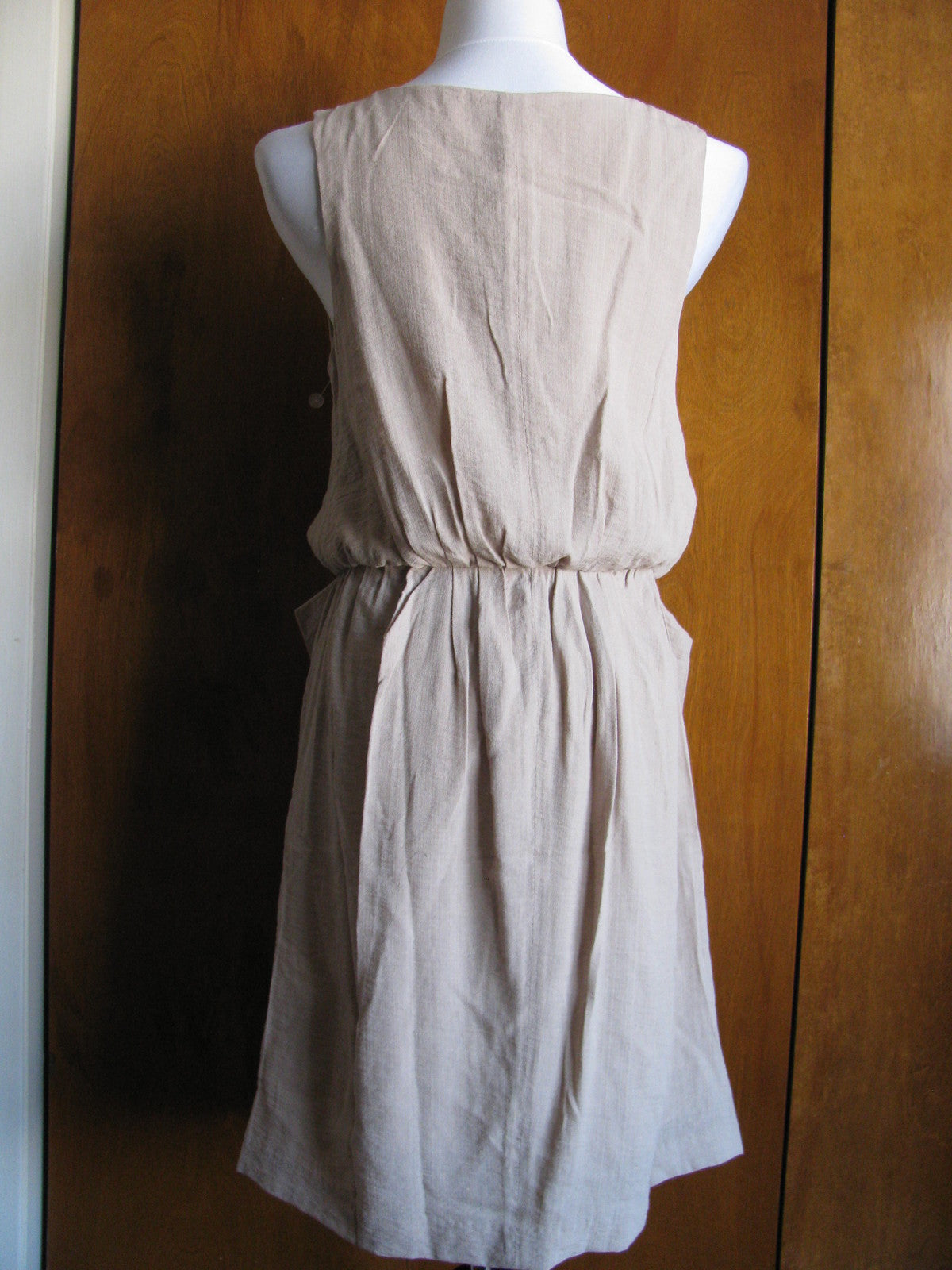 W118 By Walter Baker women’s beige scoop neck lined Anita dress New
