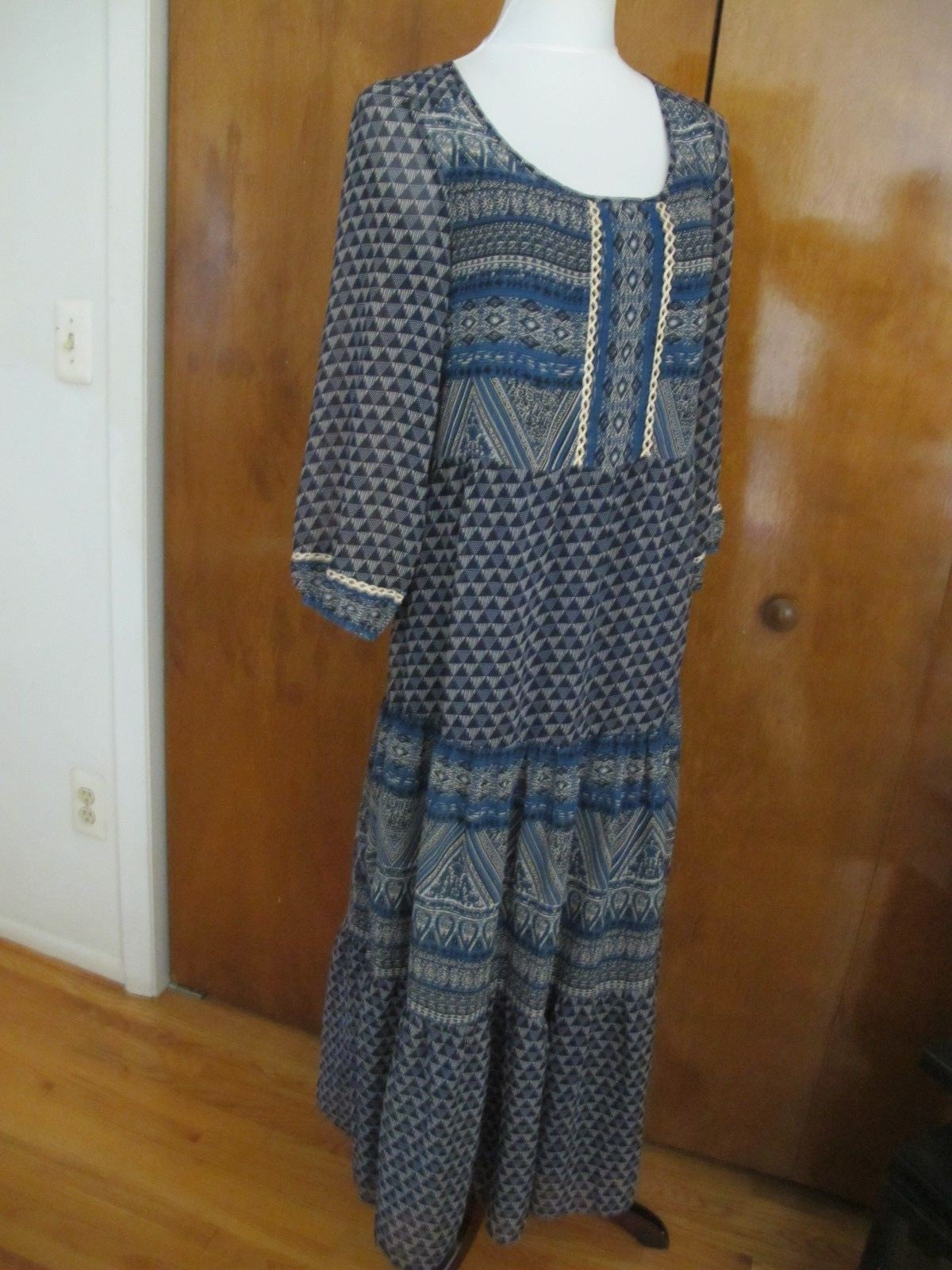 Anthropologie Floreal women's maxi multi-color evening dress 10
