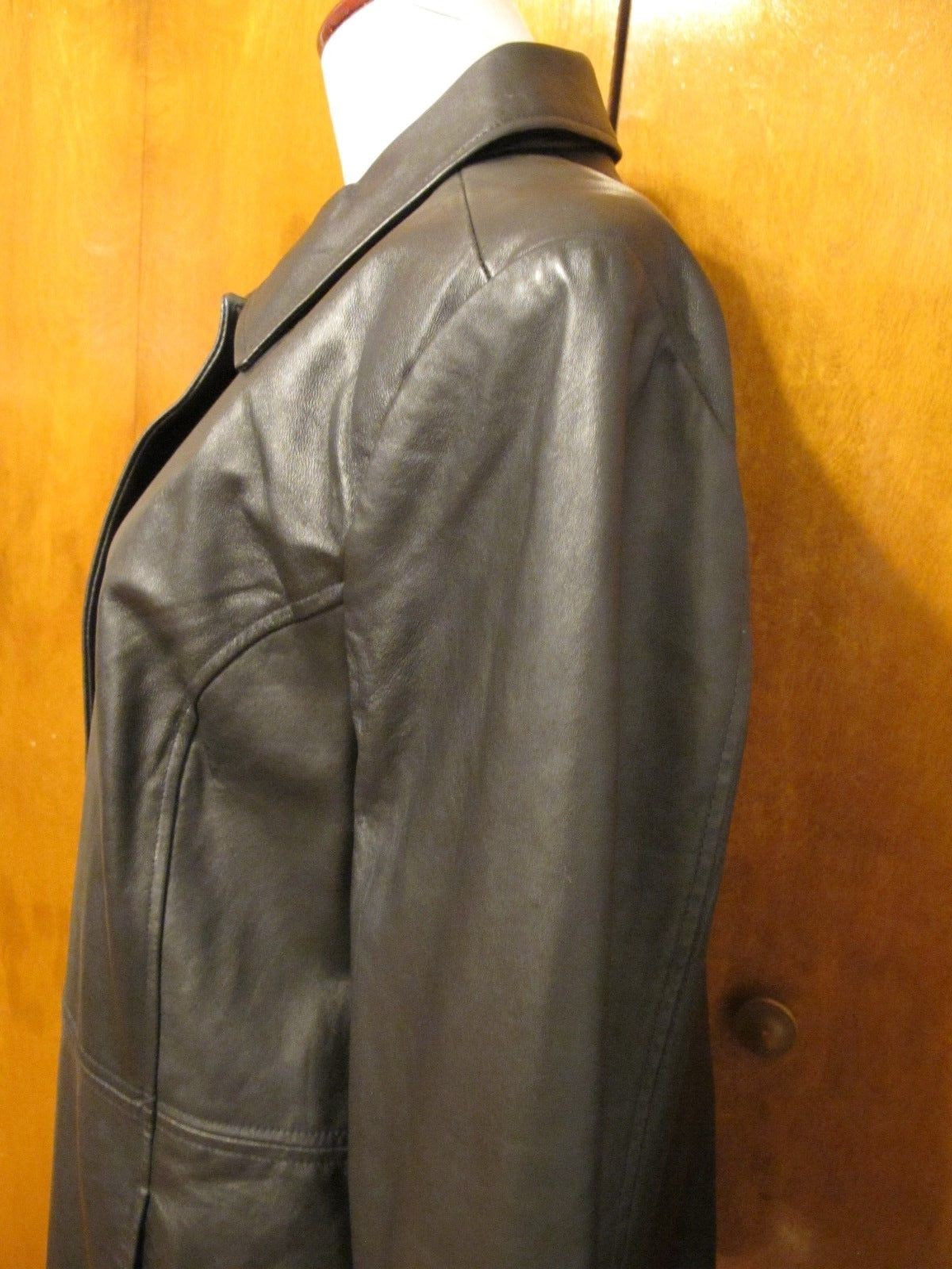 Jaclyn Smith Women's Black Real Genuine Leather Jacket Coat Size Large