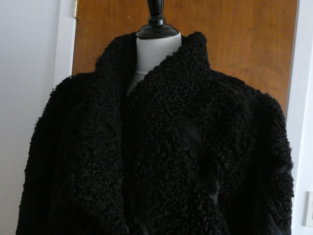 Genuine Fur Karakul Women’s Black Persian Lamb Coat Size Large Made in Moldova