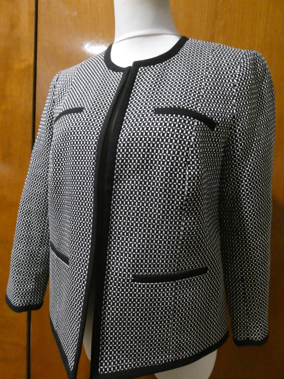 TALBOTS Women’s Black/White 100% Cotton Open Front Jacket Blazer Size 10P