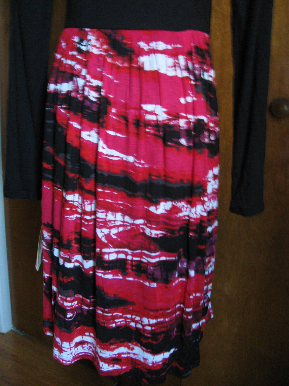 Kensie women’s black poppy combo lined viscose dress Medium
