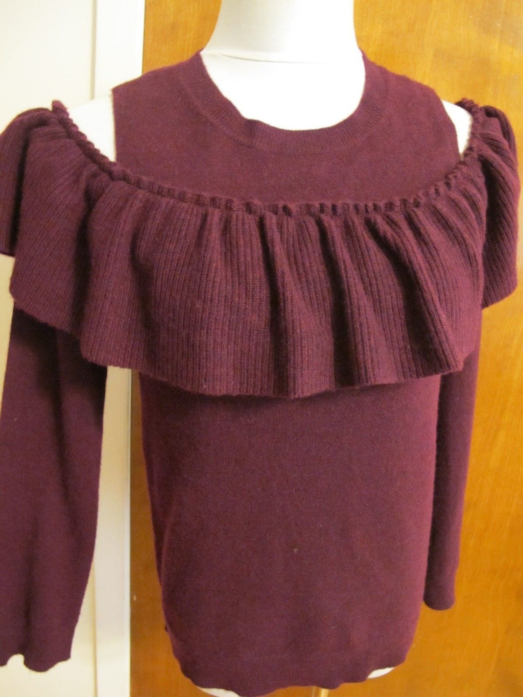 Aqua Women's Burgundy Cashmere Soft Cold-Shoulder Ruffle Ribbed Small
