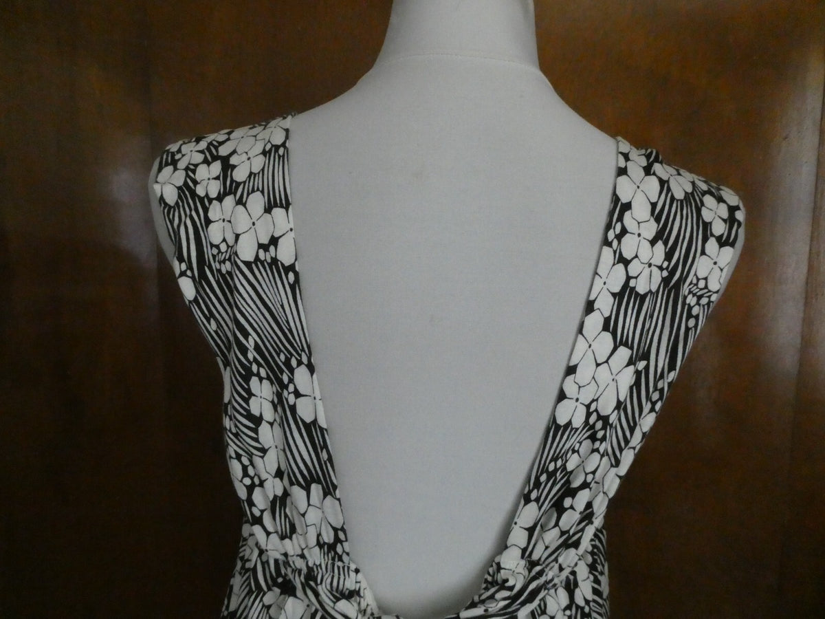 Anthropologie Vanessa Virginia Black/Motif Lined Rayon Top Large