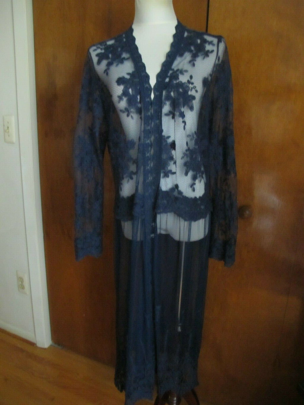 Indigo Thread Co. Women's Navy Mesh Long Sleeve Embroidered Duster Cardigan 1X