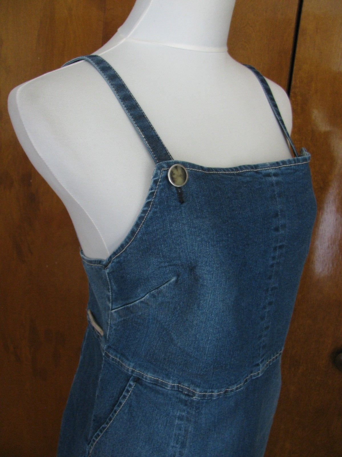 Guess women’s blue denim overalls inspired cotton dress New