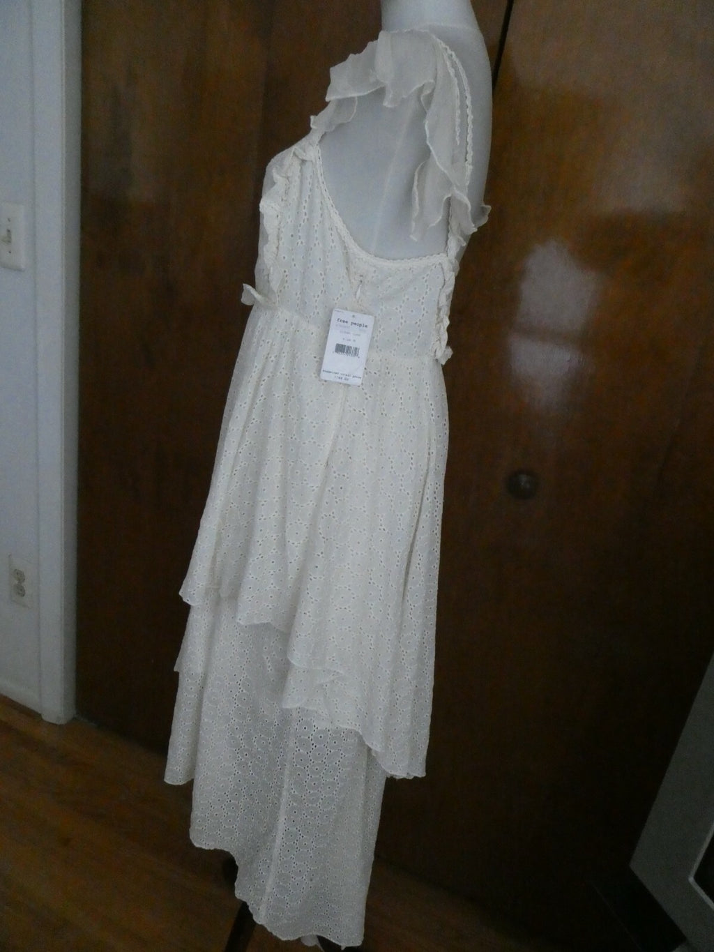 Free People women's cream eyelet embroidered crafted very soft cotton dress New