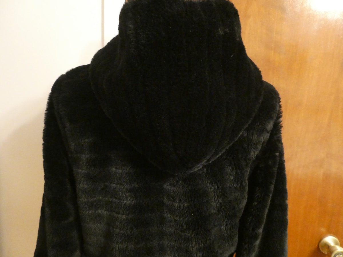 BELLA Women Black Faux Fur Coat with Hood size small
