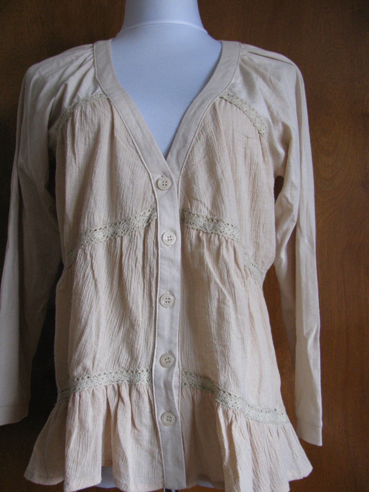 Trinity women's detailed organic cotton beige top large fits medium