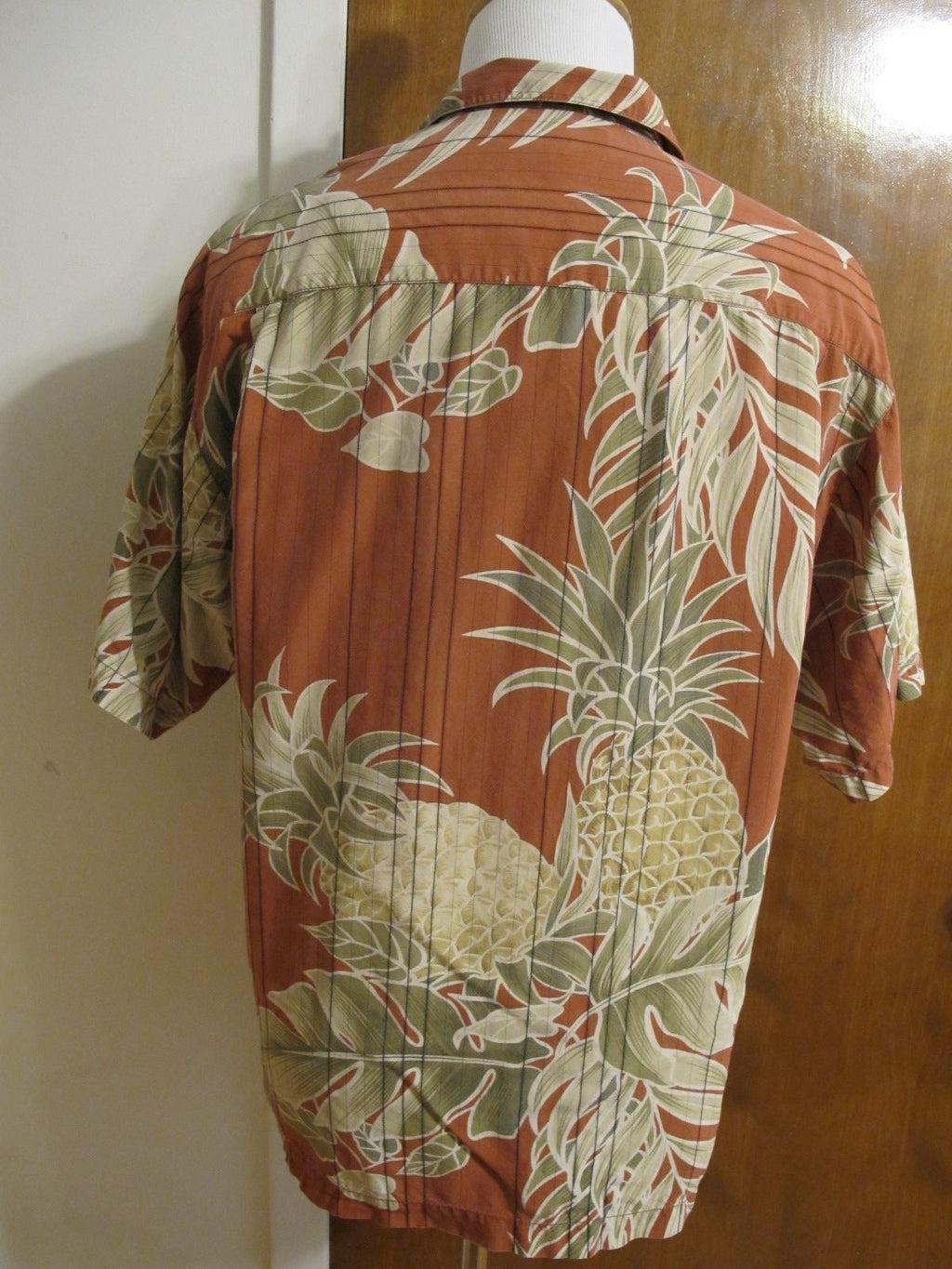 Tommy Bahama Men's Pre-Owned Silk Multi Color Pineapple Print Brown Shirt Large 