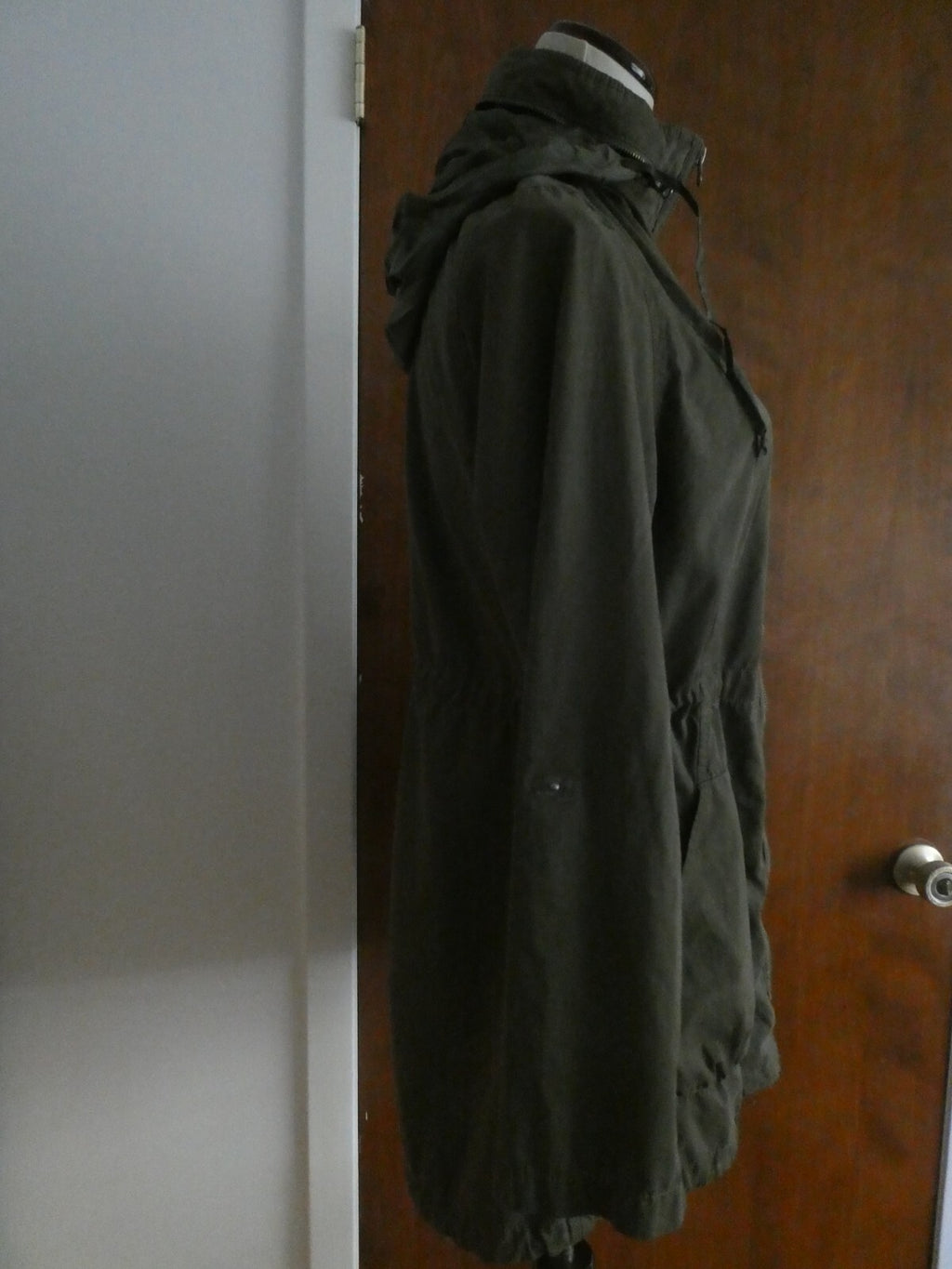 Mossimo Supply Co Women’s Olive Green Water Resistant Hood Jacket Size Small
