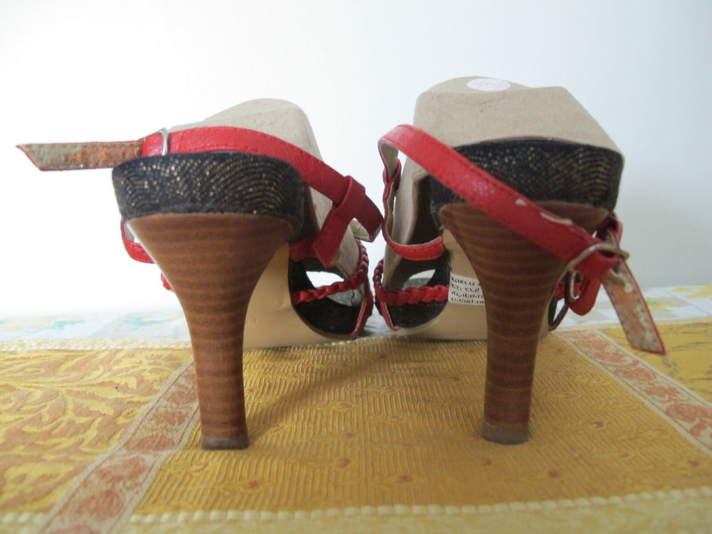 Grass women's red leather peep toe sandals size 37 US 7 made in Israel New