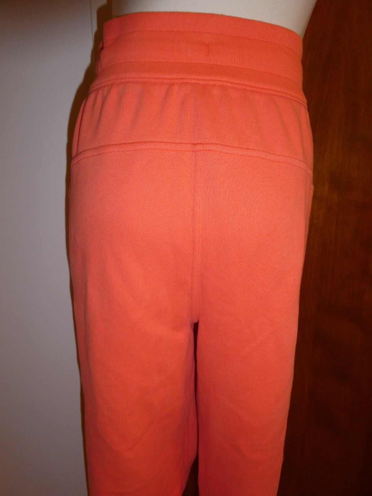 Lululemon Women’s Orange Scuba HR Jogger Size 14