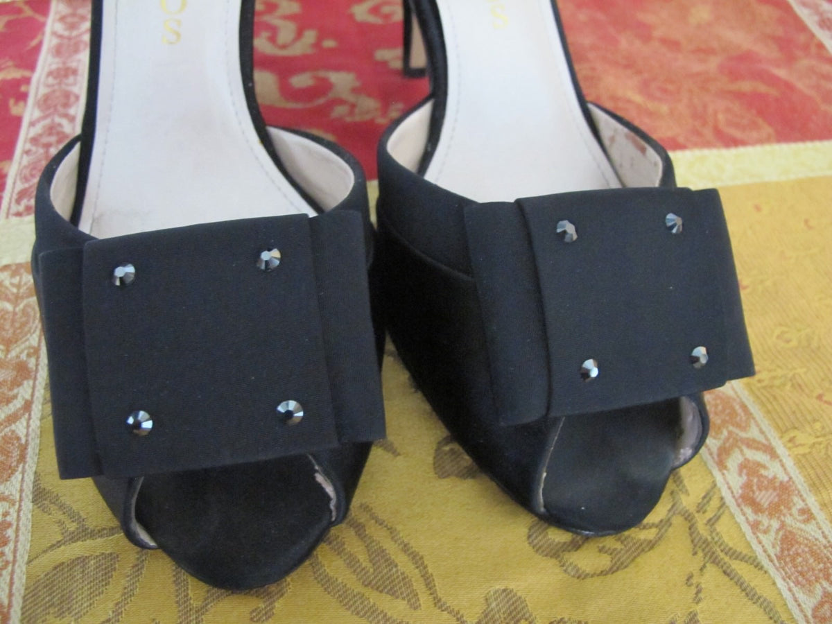 Caparros womens black satin dress shoes 8.5