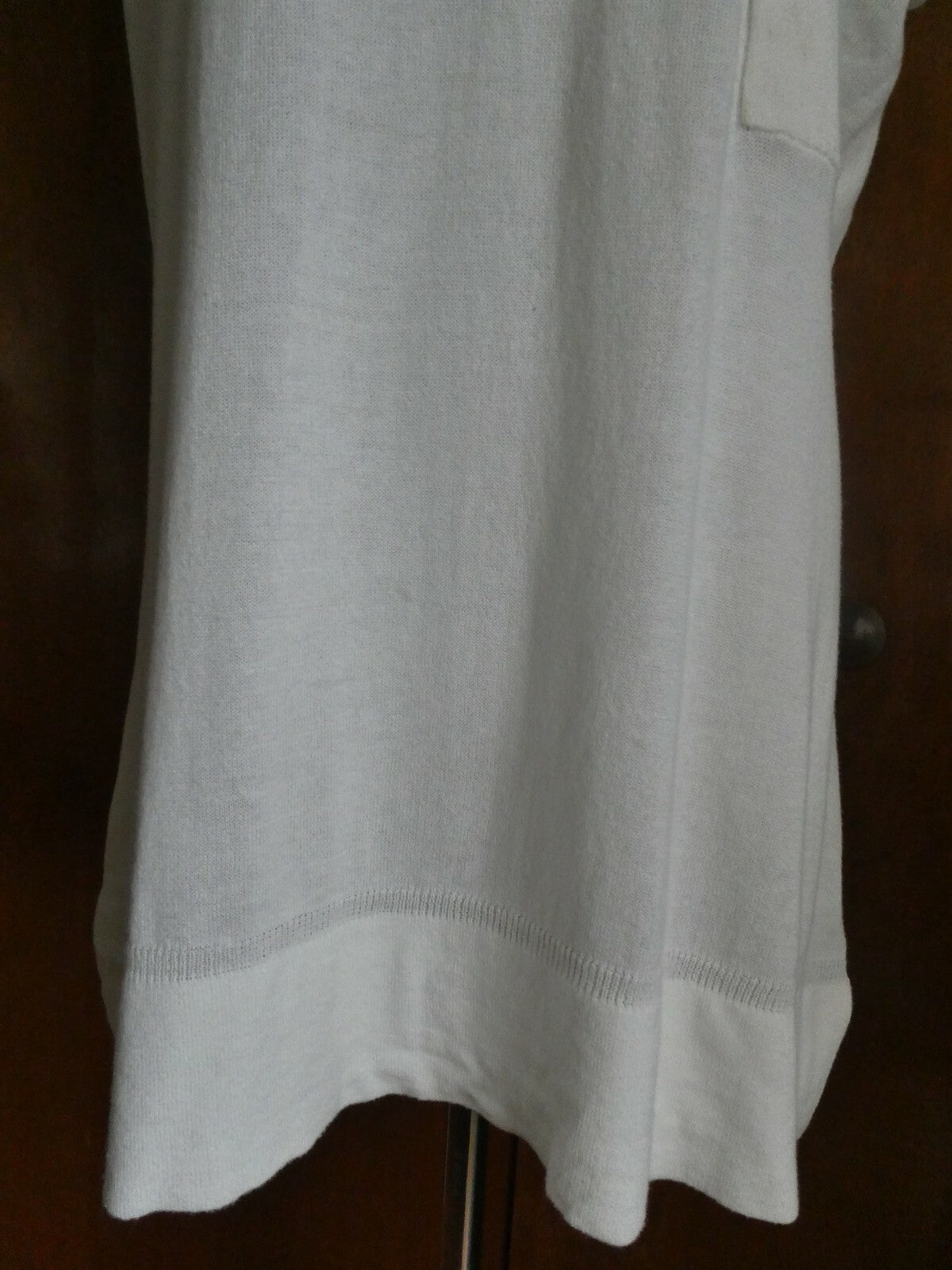 Smitten women's ivory soft cotton top size Large Style# S030236LM