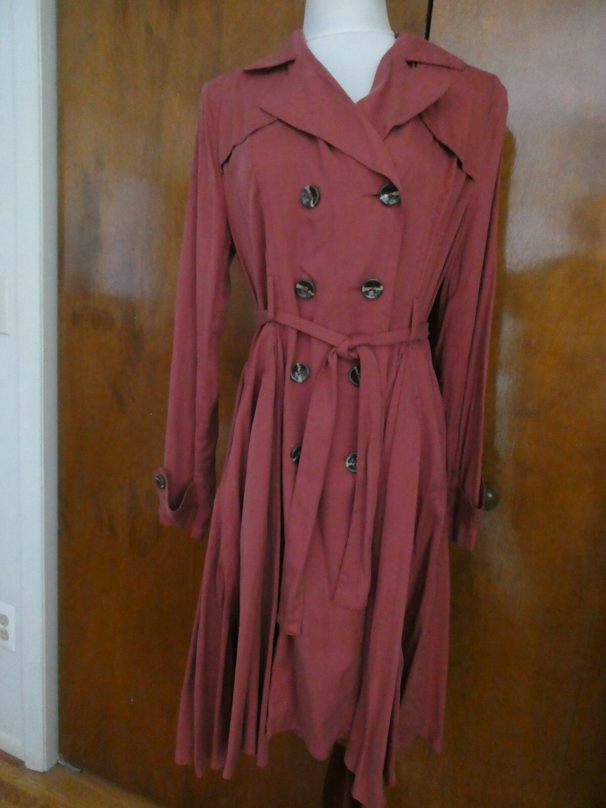 Anthropologie dRA Los Angeles Wine/Bord Trench Coat Size Large