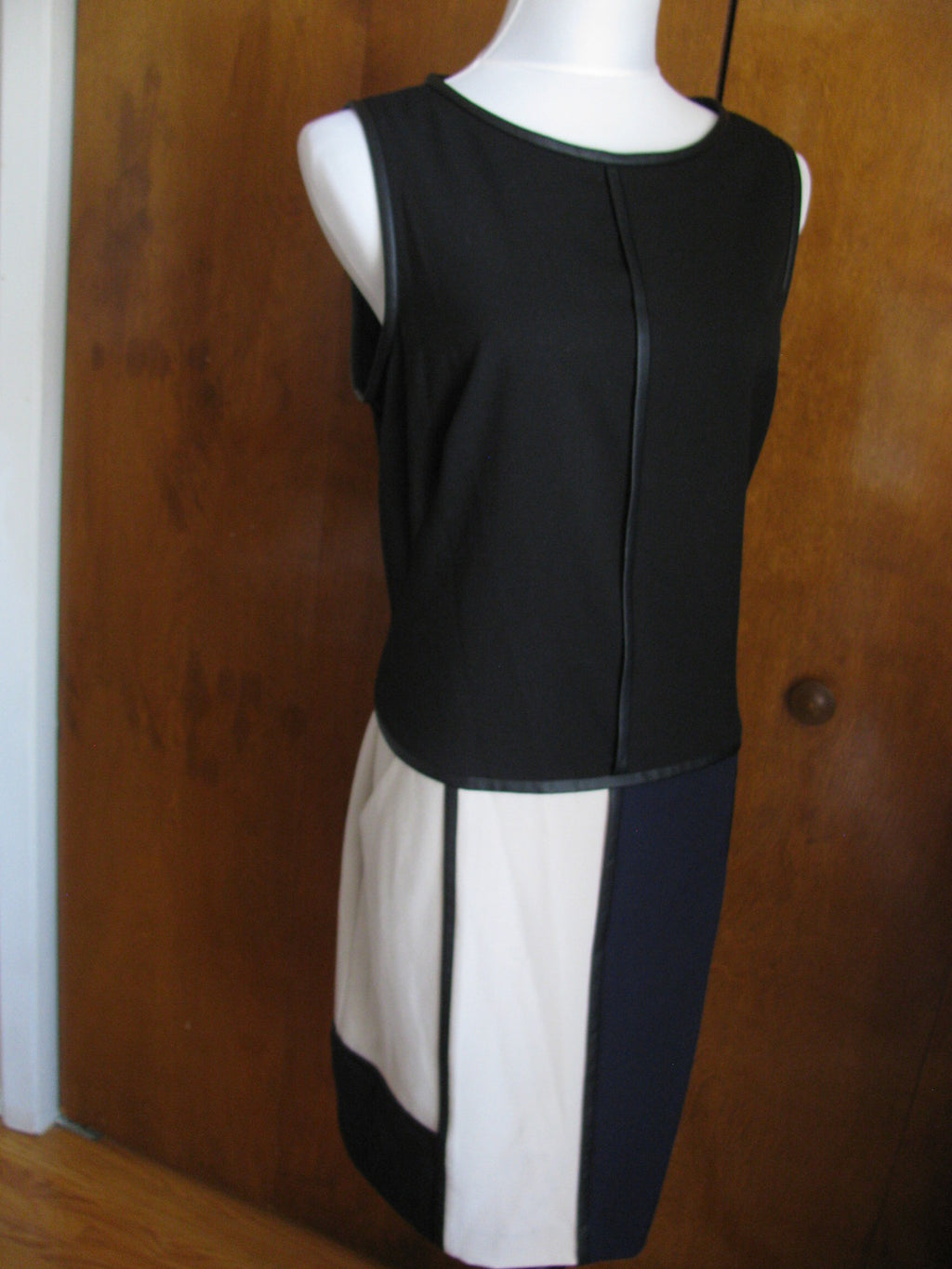 Ralph Lauren color black ivory navy stylish evening NWT dress size 16