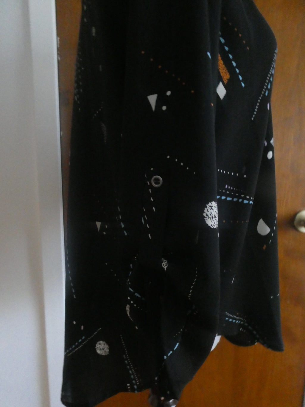 Lush women's black multicolor 3/4 sleeves top size Medium