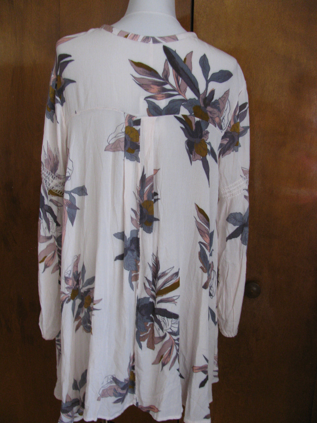 Free People Women’s Pearl Combo Rayon floral print Top New