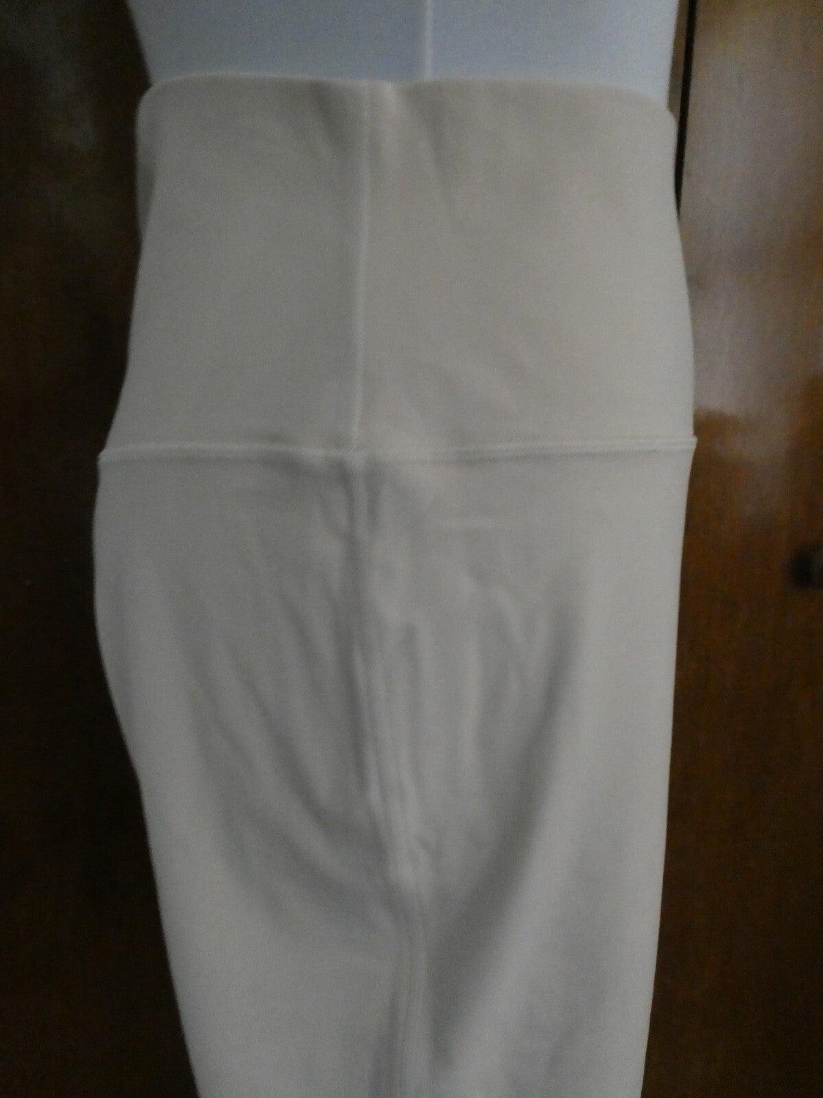 Lululemon ALIGN HR CROP 17” Women’s Beige Soft Double Lined Tights Size 14