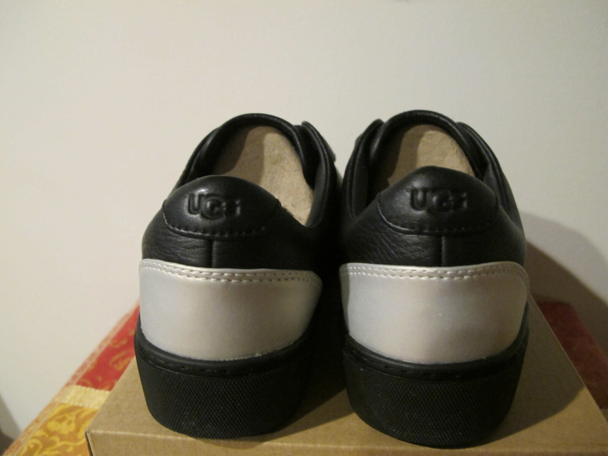 UGG Australia Neri Women's Black Leather Fashion Sneaker Size 7.5