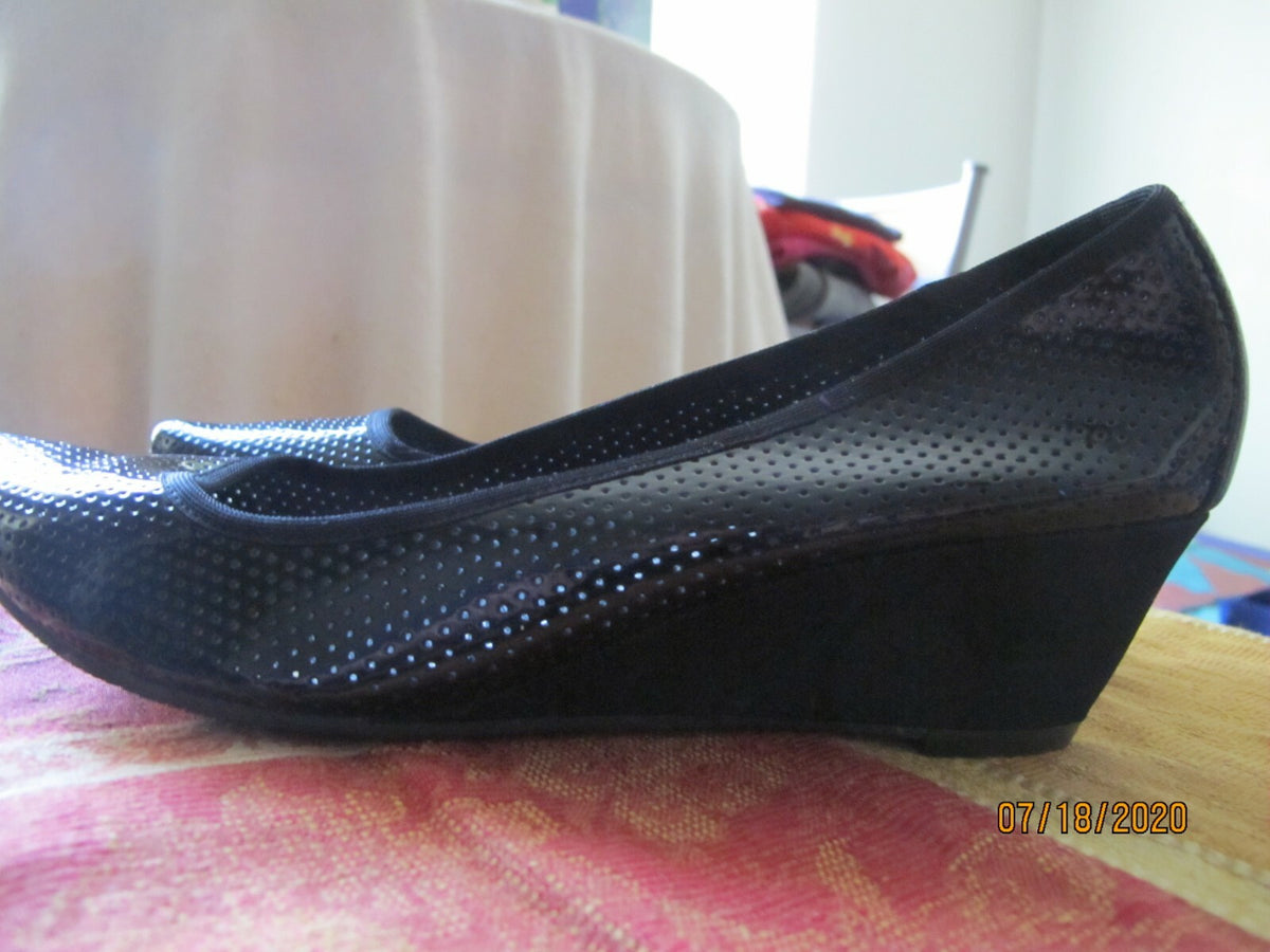 Kenneth Cole Reaction Women’s Black Shoes Size 8.5