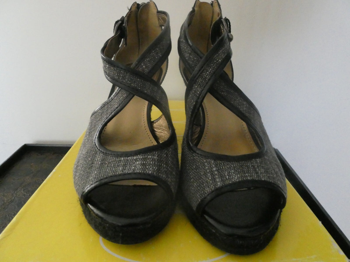 Circa Joan & David Fabric Upper Leather Wedge Sandal Black/Gray Size 7 1/2 M