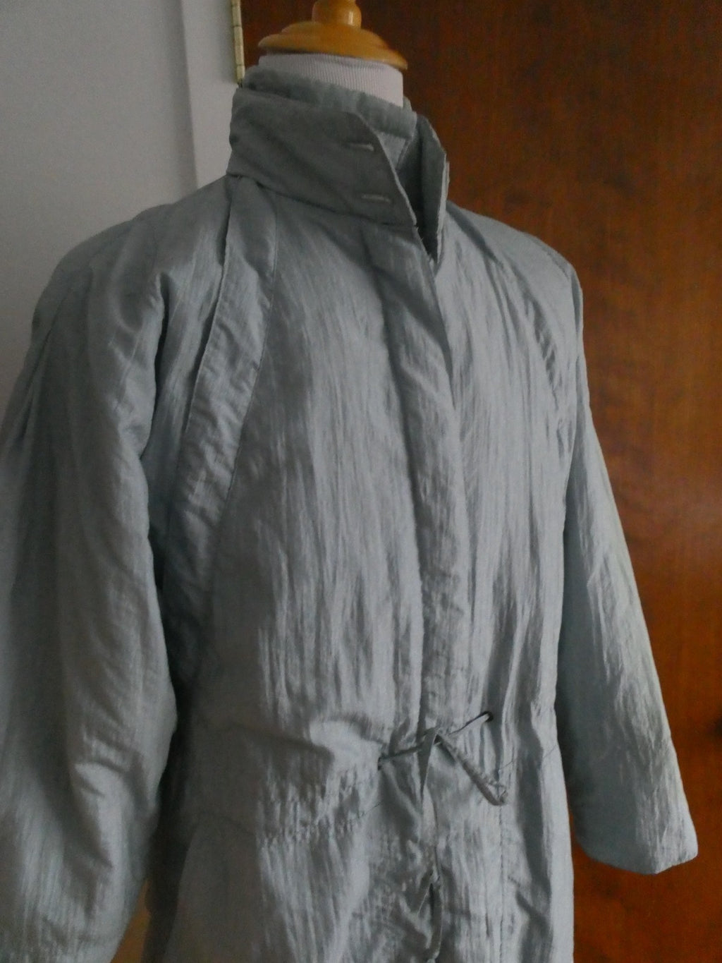 Vintage Montana Hamburg Long Winter Soft Blue-Gray Coat Nylon Size 46 US Size 10