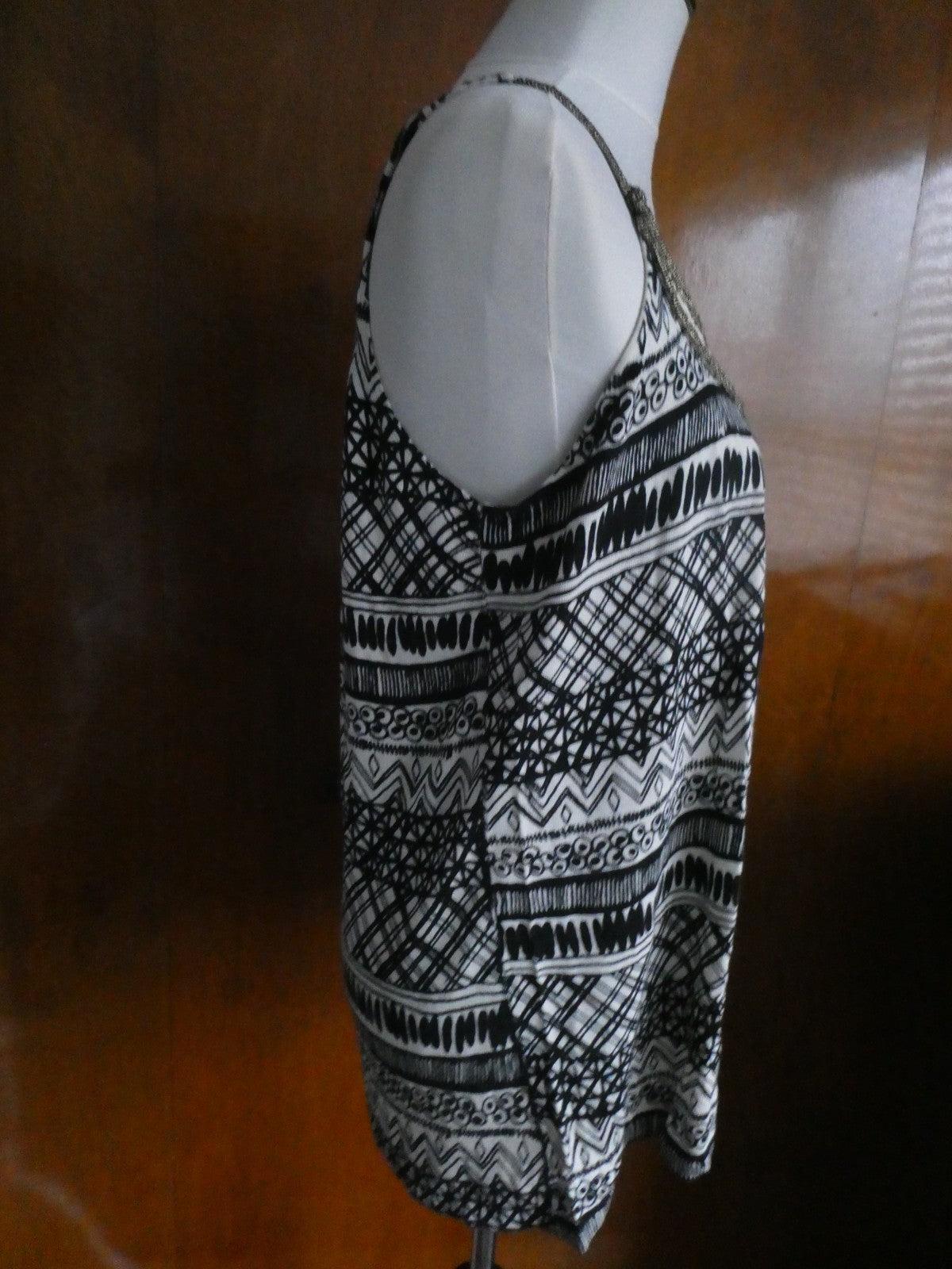 Sweaterworks Women's Top Black White Crochet Trim Cotton Rayon Size Large $68