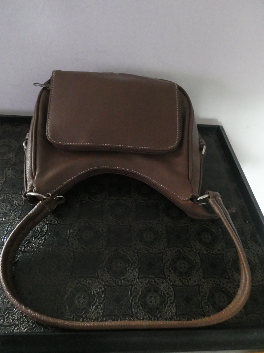 Women’s Brown Shoulder Bag Hobo Handbag Faux Leather 9”x8”x3” Pocket