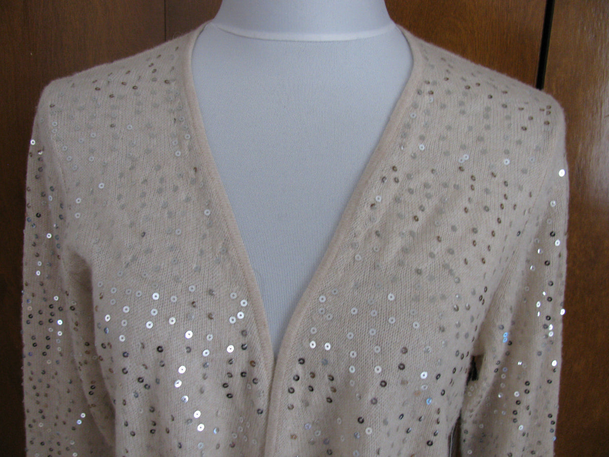 Black Saks Fifth Avenue women’s beige 2ply cashmere cardigan New