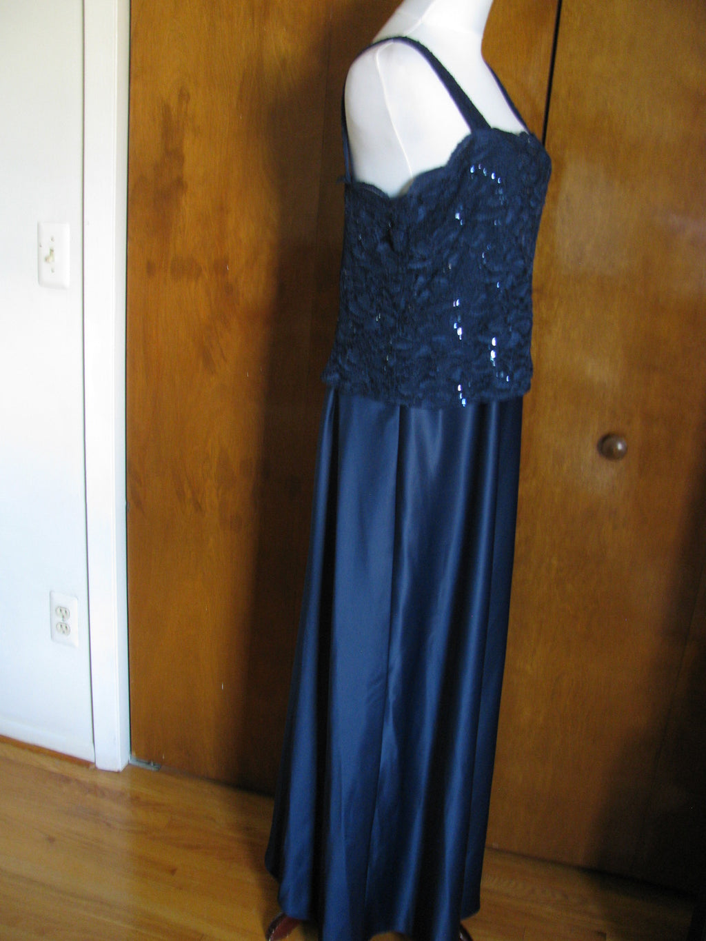 Alex evenings women’s navy maxi dress size 14