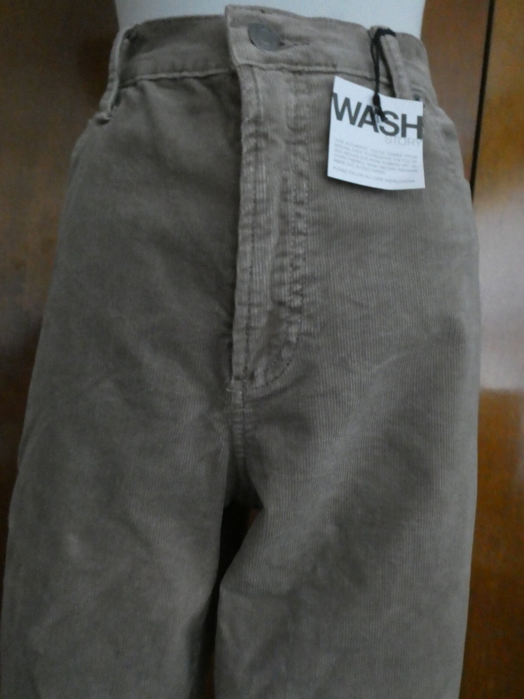 Gap skinny high rise women's beige pants size 33 regular