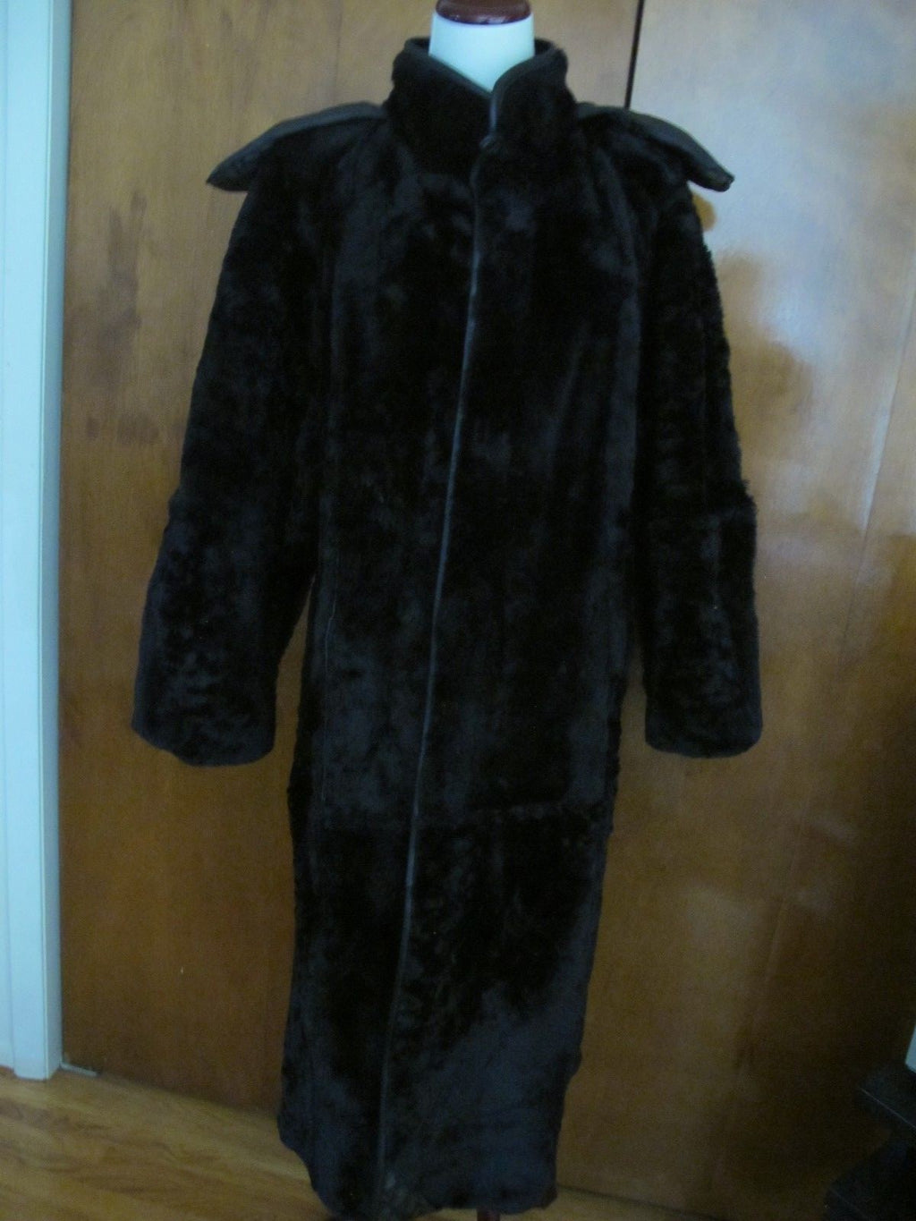 Adarcrea Petro Diez Women Shearling Sheepskin Fur Full Length Coat Sz38 US Sz 8