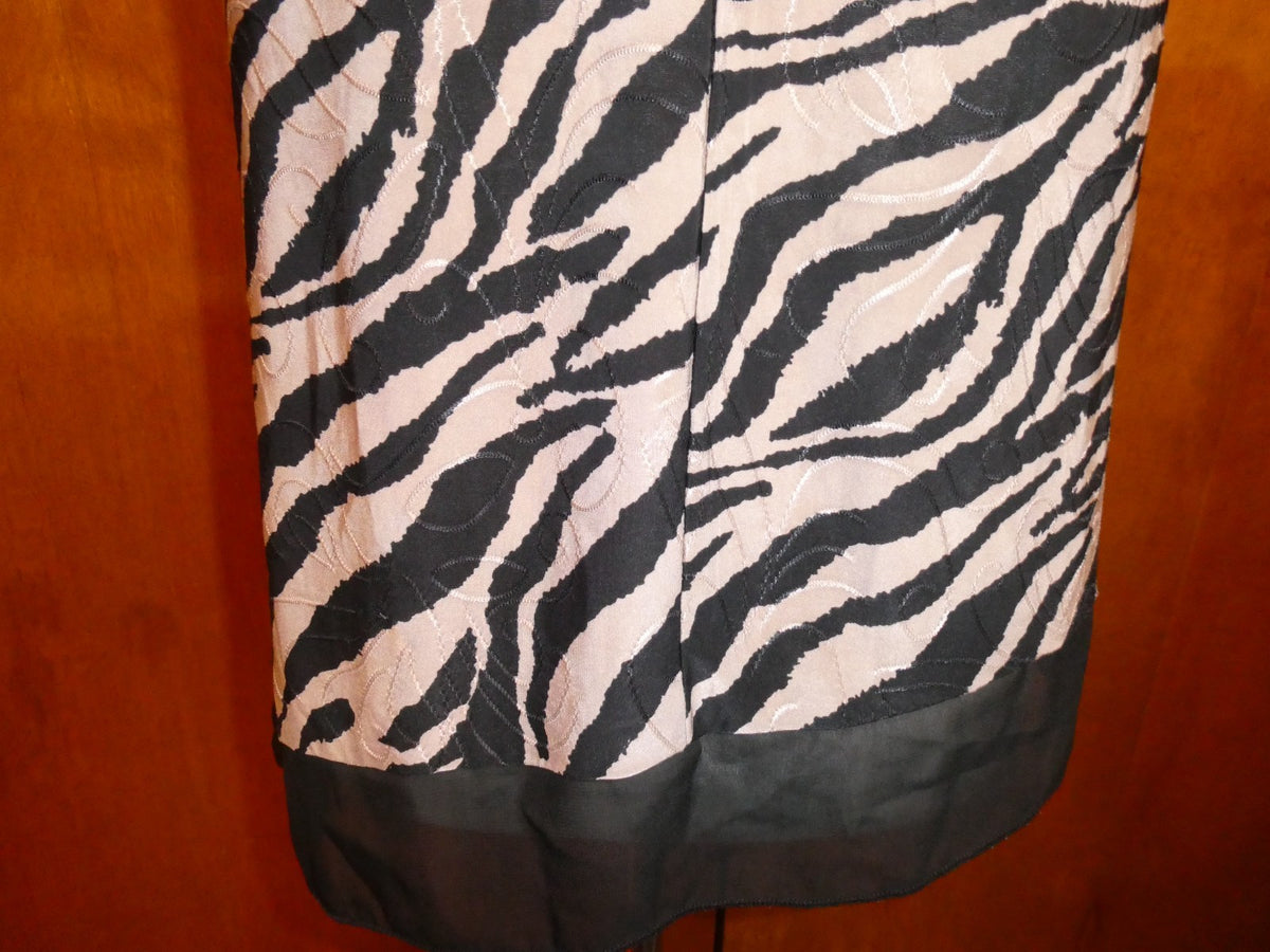 Roz & Ali Women’s MP Zebra Animal Print Sleeveless Layered Top Black Beige USA