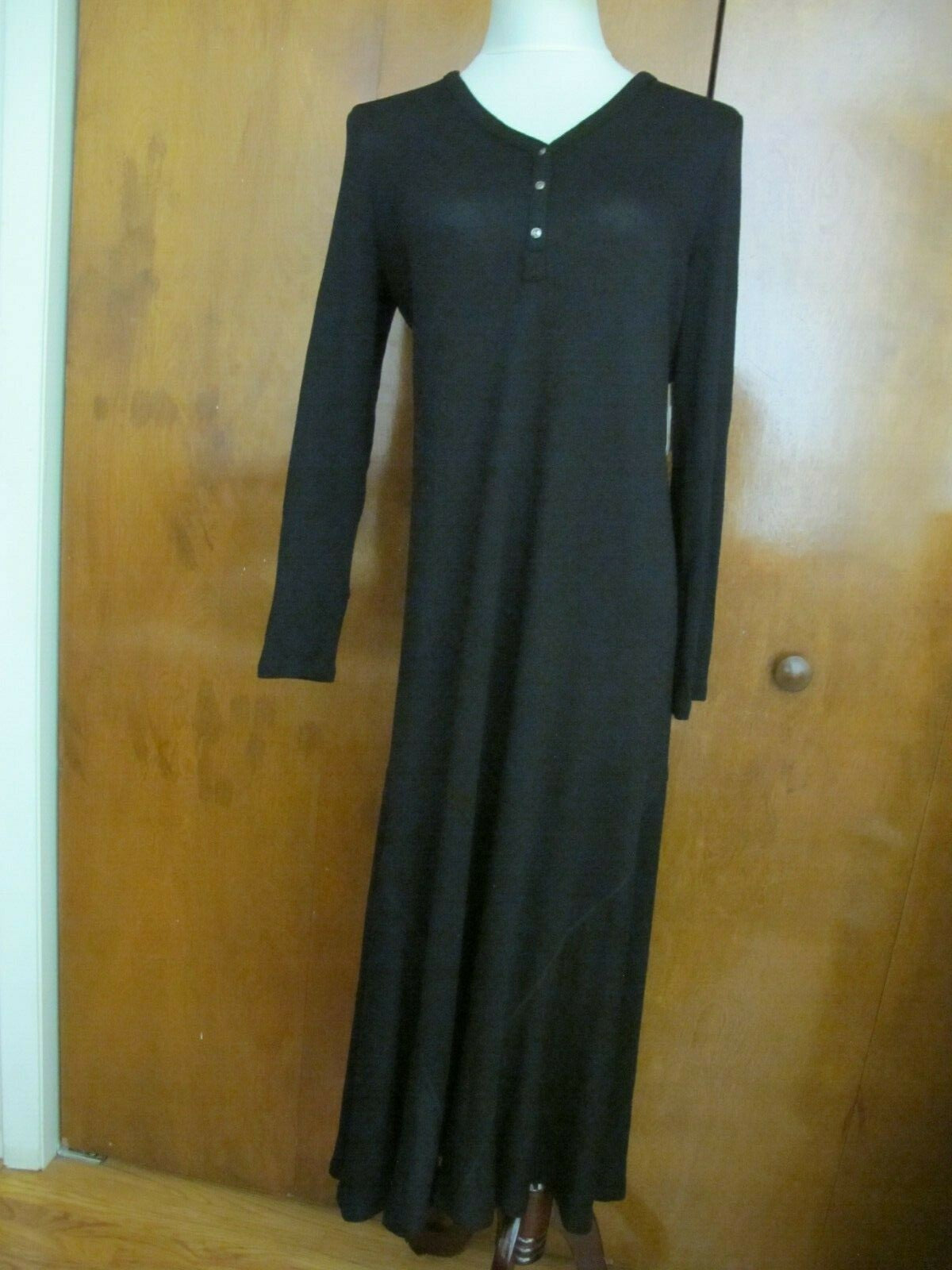 G.H. Bass & Co Women's Viscose Black Long Sleeves Maxi Dress 