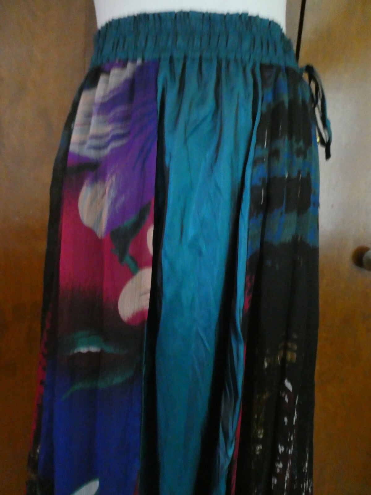 DIMRI Long Night Jasmin Shimmer Shined Trim Women's Skirt Size Large New w/tag